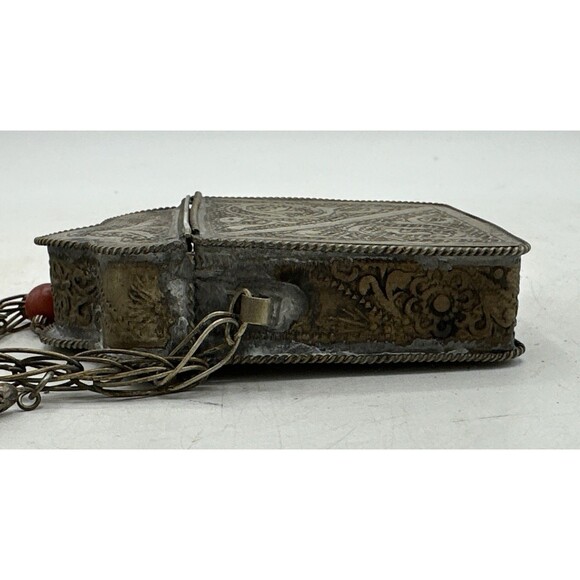 Vintage Prayer Box Holder Necklace Tibetan Beaded Chain Handmade - Picture 6 of 16